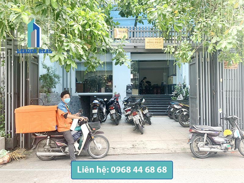Lối vào văn phòng cho thuê TKX building quận Phú Nhuận
