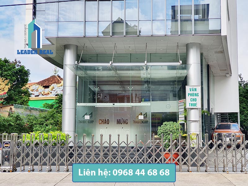 Lối vào tòa nhà cho thuê văn phòng tại tòa nhà Thảo Điền building quận Bình Thạnh